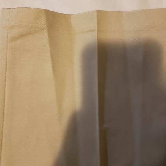 Men's Haggar® Iron Free Premium Khaki™ Classic-Fit Pleat Front Hidden Comfort Wa - Picture 6 of 8